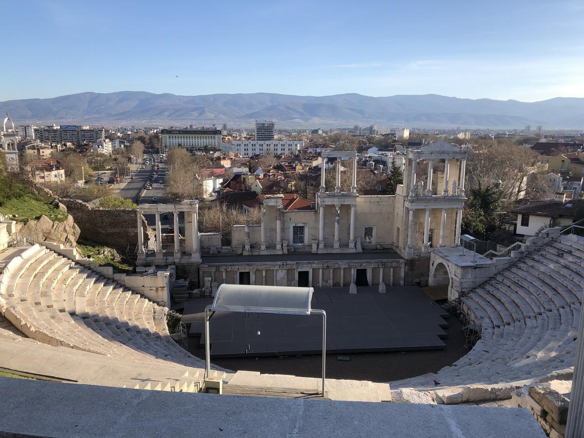 Apartment Oazis 53 Plovdiv Exteriör bild