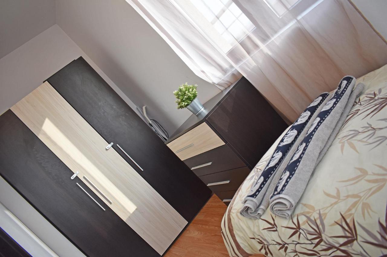 Apartment Oazis 53 Plovdiv Exteriör bild